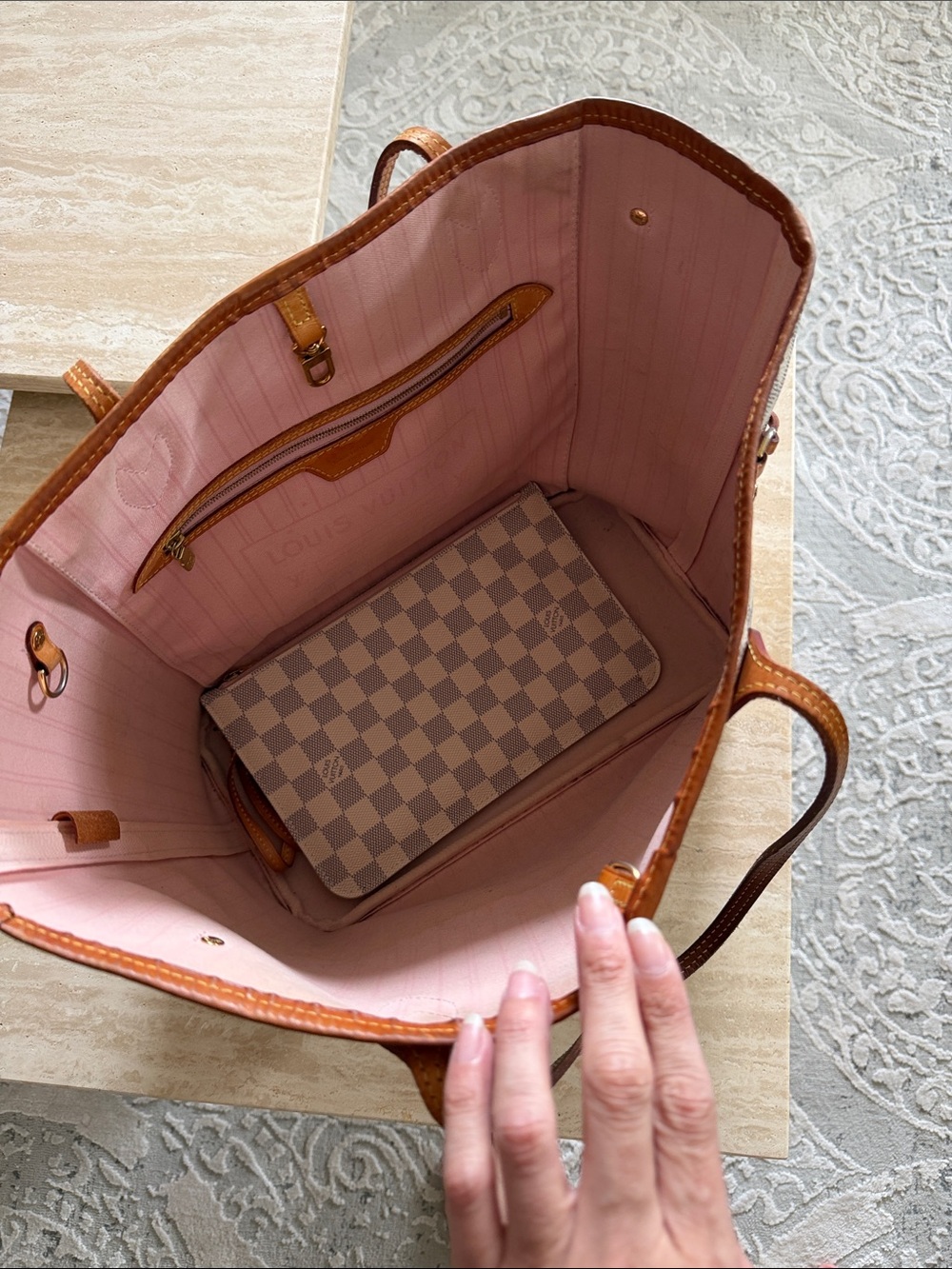 Louis Vuitton Damier Azur Canvas Tote in Cream and Brown Trim - Picture 2 of 8